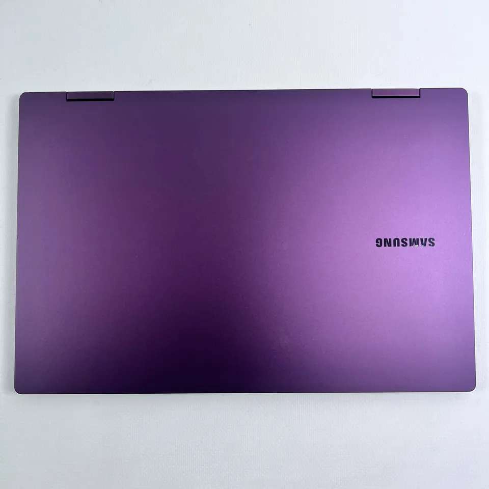 Samsung Galaxy Book 2 Pro 360 2-in-1 13.3 Burgundy — фото 1