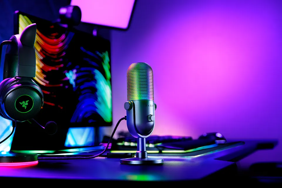 Razer Seiren V3 Chroma Black (RZ19-05060100-R3M1) — фото 2