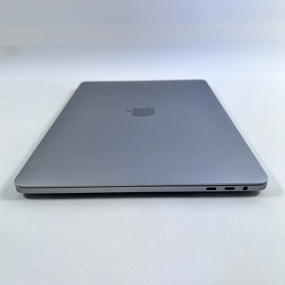 MacBook Pro 13 2020 i5-2,0/16/512 Space Gray, батарея 85% — фото 4