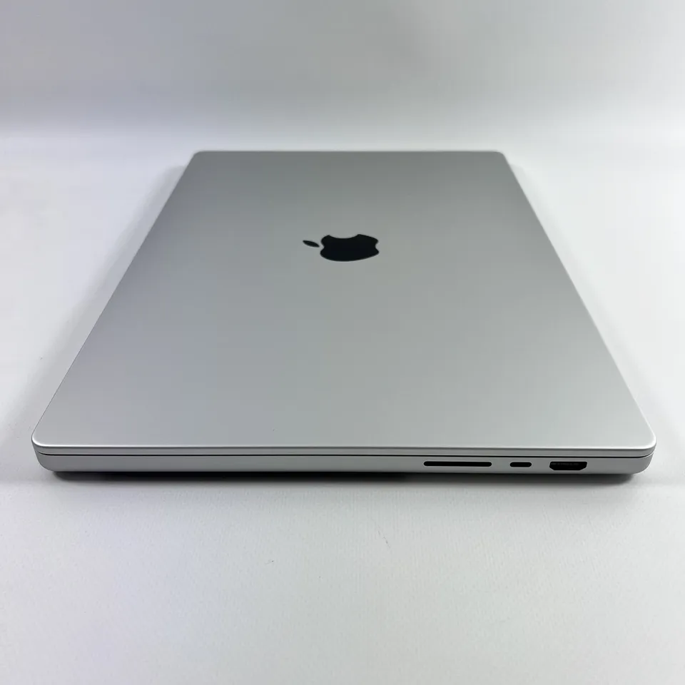MacBook Pro 16 2021 M1 Pro/32/512 Silver, батарея 96% — фото 5