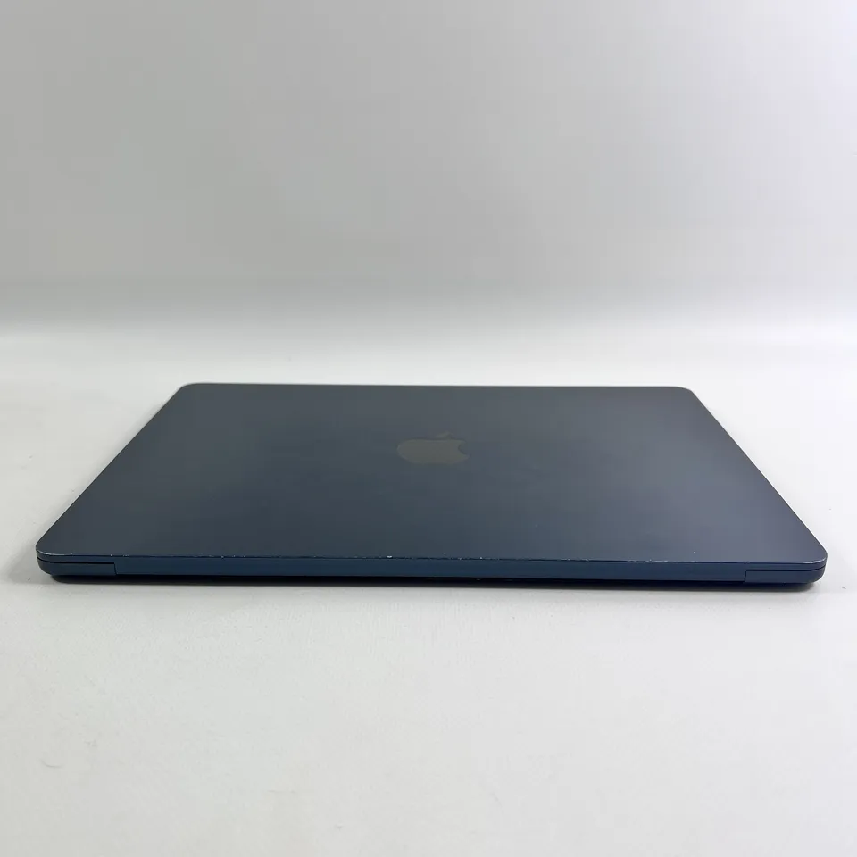 MacBook Air 13 2022 M2/24/1TB Midnight 8CPU 10GPU, батарея 87% — фото 4