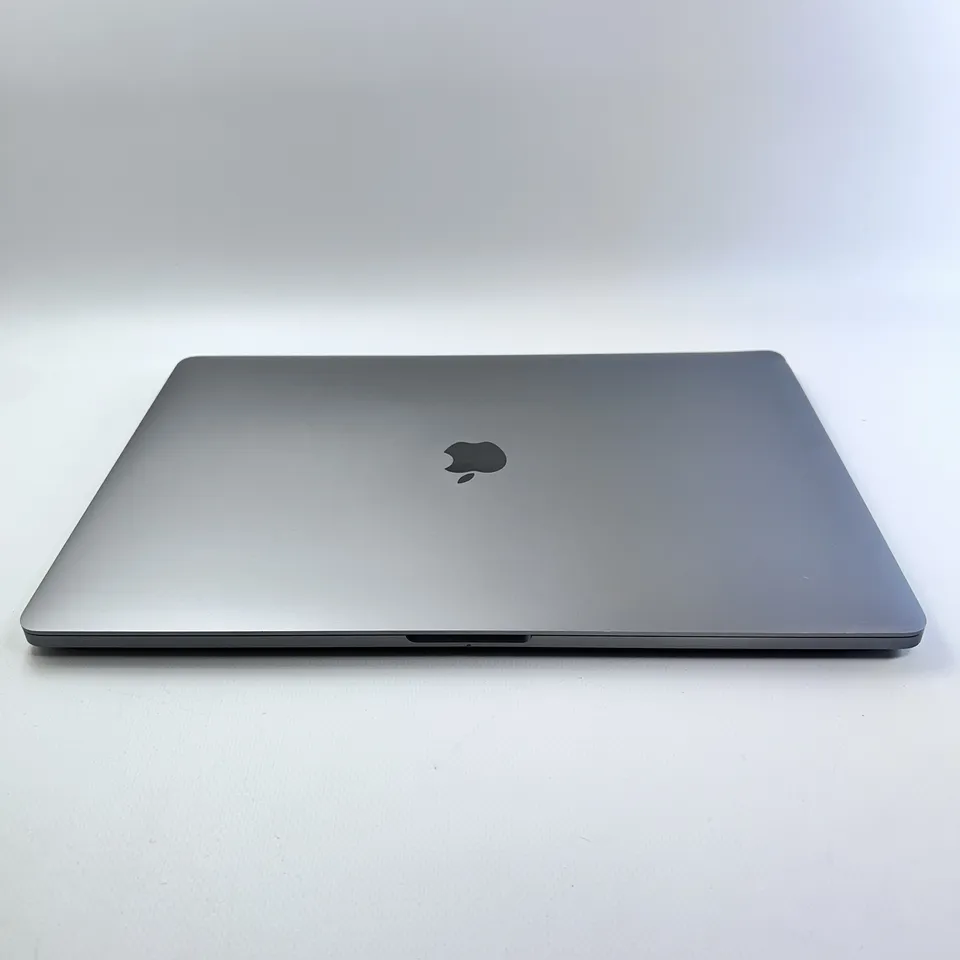 MacBook Pro 16 2019 (зроблений в 2019) i9-2.3/64/512 Space Gray — фото 2