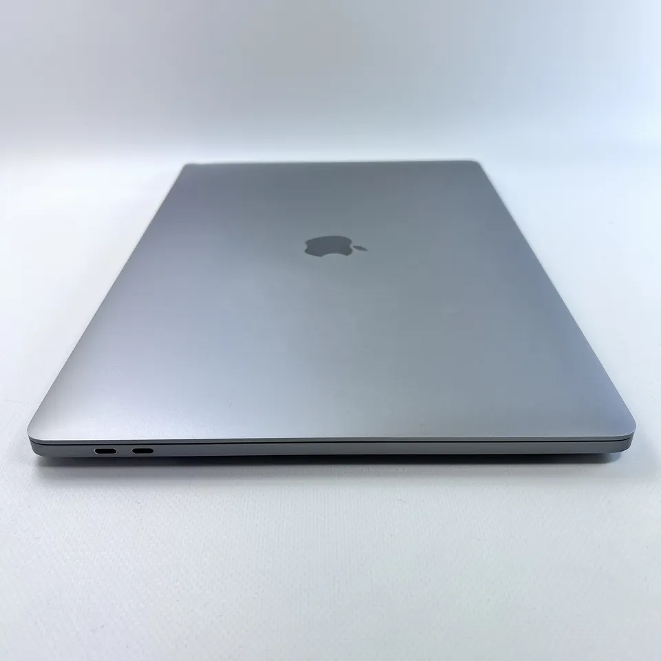 MacBook Pro 16 2019 (зроблений в 2019) i9-2.3/64/512 Space Gray — фото 3