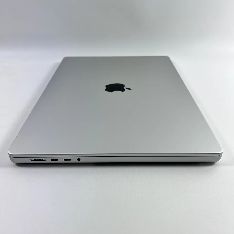 MacBook Pro 16 2021 M1 Pro/32/512 Silver, батарея 96% — фото 3