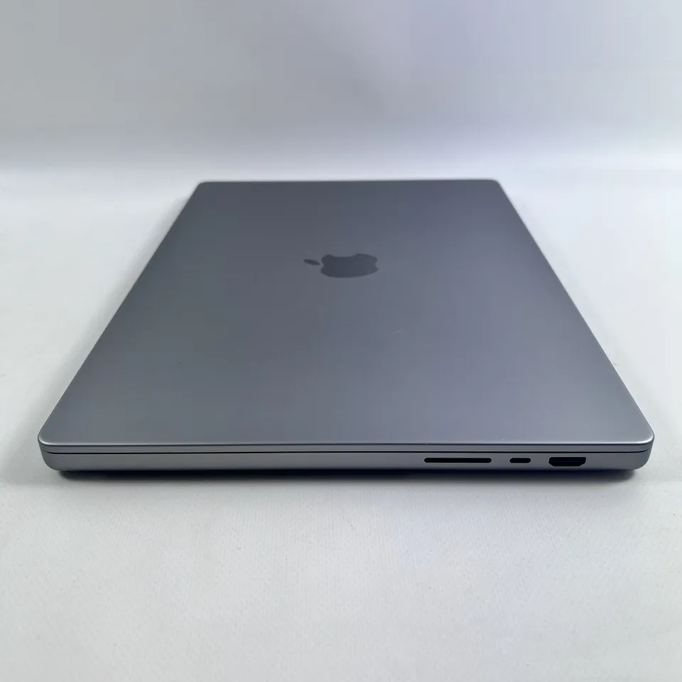 MacBook Pro 16 2021 M1 Max/64/1TB Space Gray 10 CPU 32 GPU — фото 5