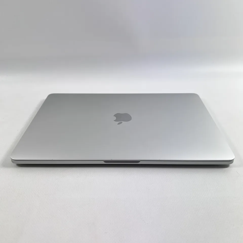MacBook Pro 13 2020 M1/16/256 Silver, батарея 92% — фото 2