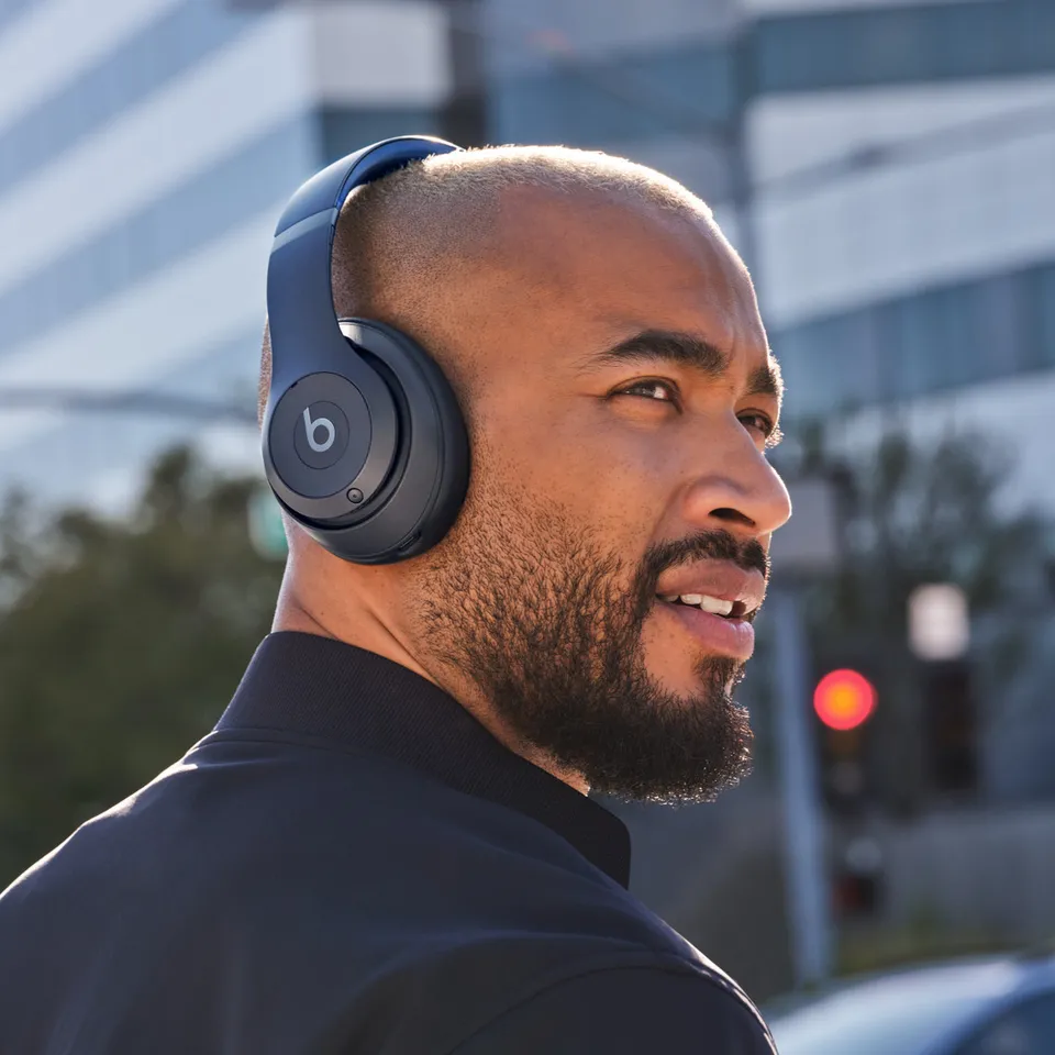Beats Studio Pro Navy (MQTQ3) — фото 2